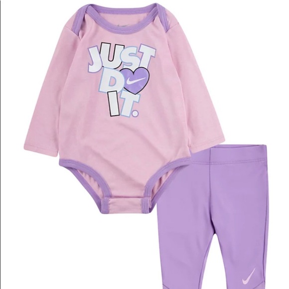 Like new Baby Nike set - Picture 2 of 3